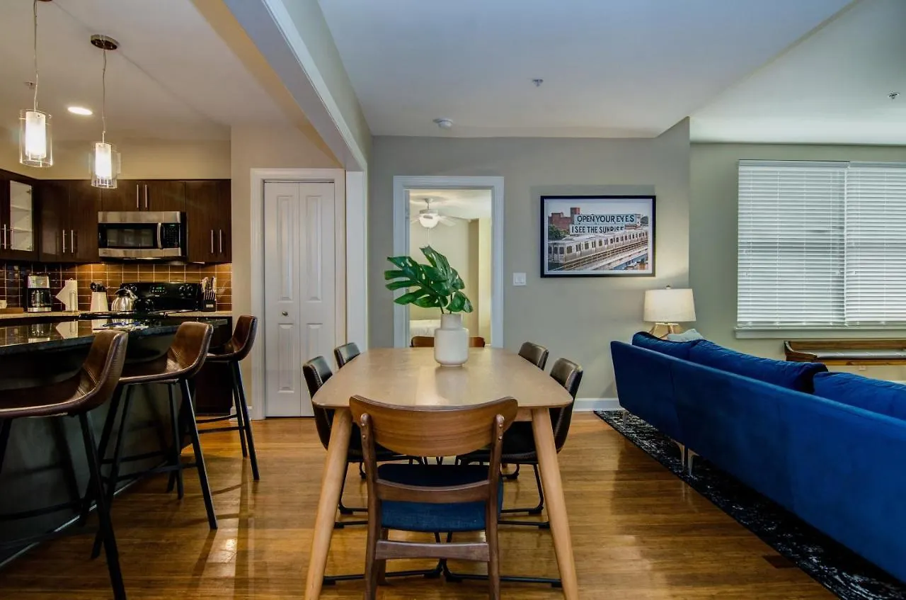 Abode Memphis - Downtown Madison Ave Apartment